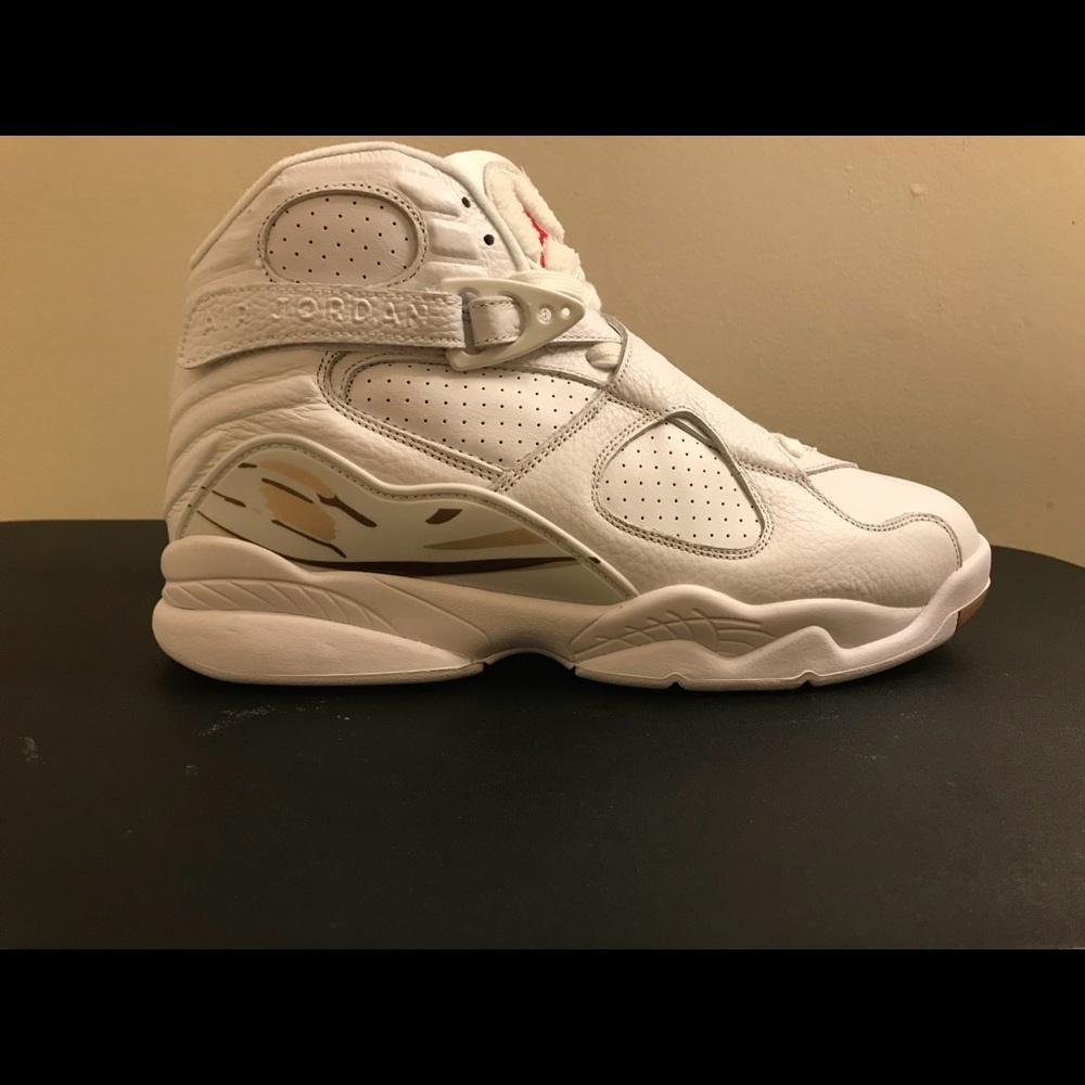 Air Jordan 8 ovo size 11 new in box.
